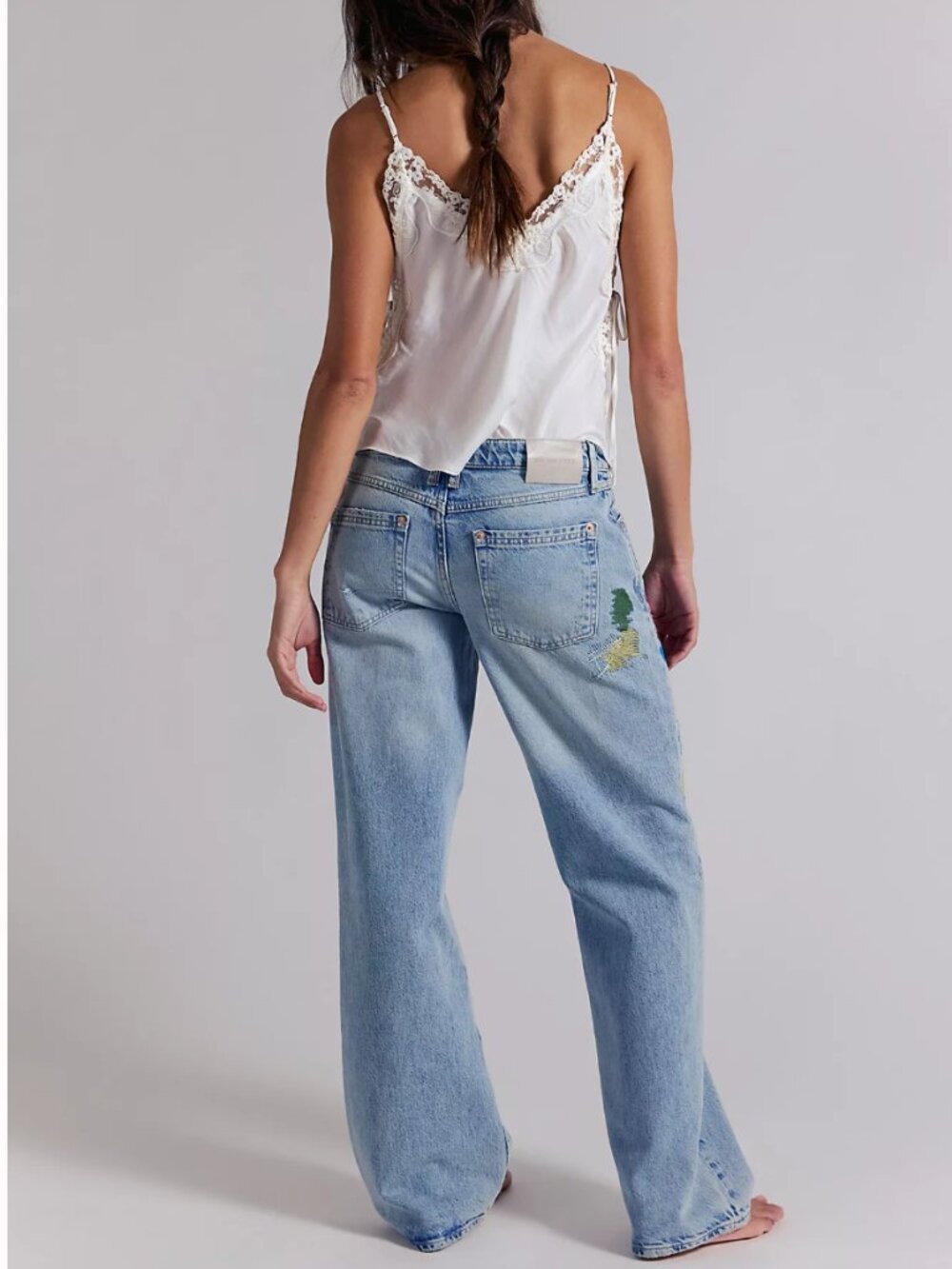 NWT Free People Tennessee Low-Rise Embroidered Boyfriend Jeans in Dream Circuit - Picture 3 of 5